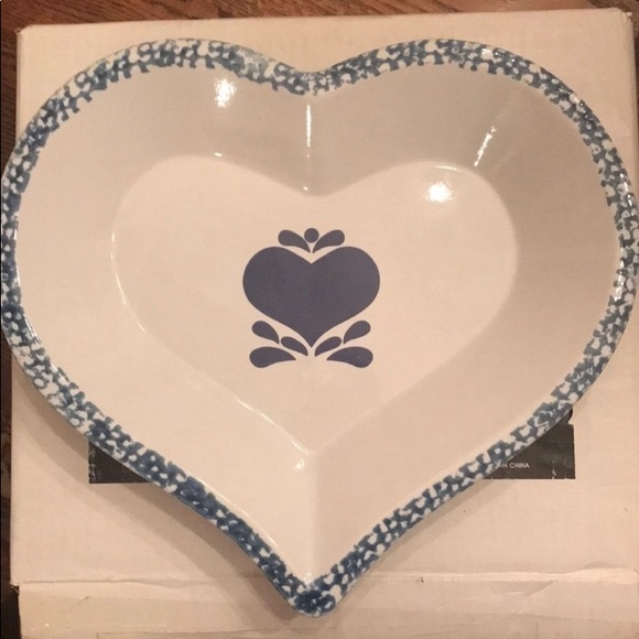 Stoneware Heart Shaped💙Plate - Picture 1 of 3
